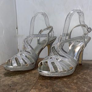 I Miller beautiful shoes glitter high heels sz 8.5